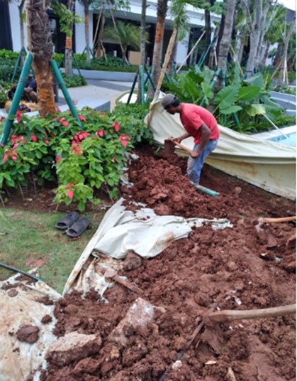 Peremajaan kolam renang Bintaro oleh PT ATN
